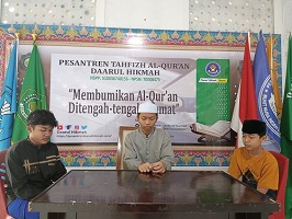 Foto Kegiatan Menghafal Al-Qur'an